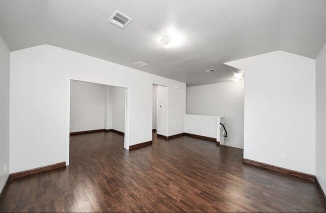 Building Photo - 17031 Iver Ironwood Trl