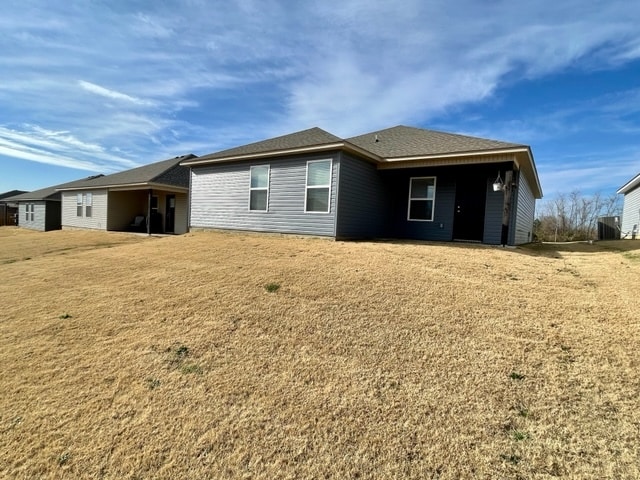 Building Photo - 870 S Jaybird Ln