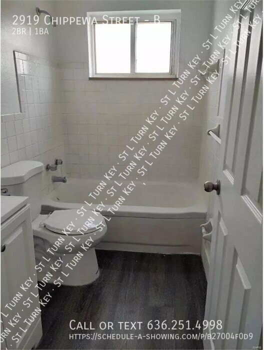 Building Photo - 2919 Chippewa St