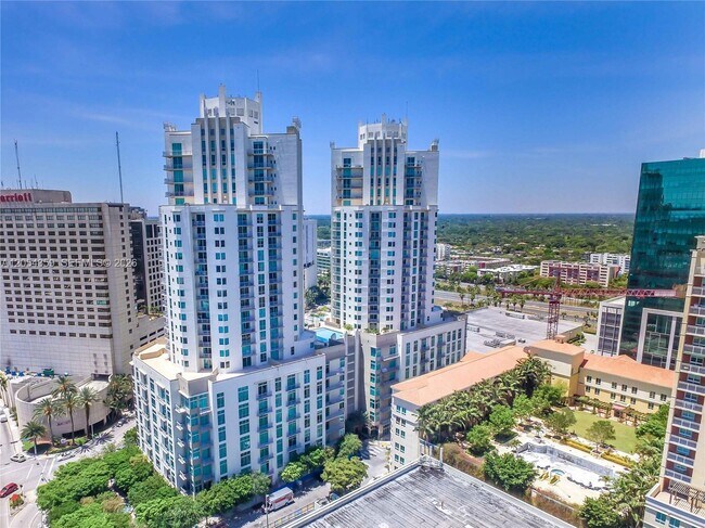 Building Photo - 9055 SW 73rd Ct