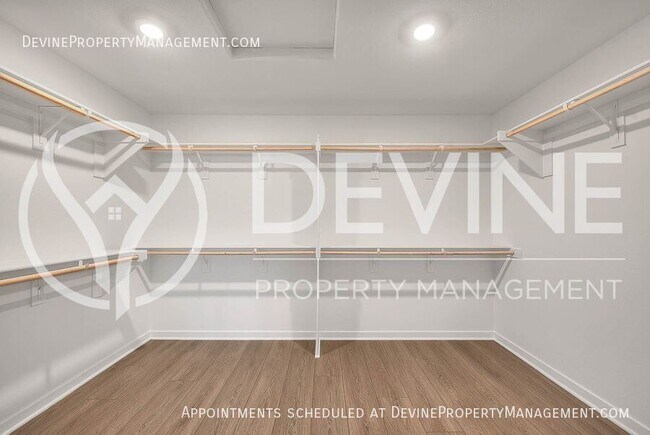 Building Photo - 2723 Emerald Bay Dr