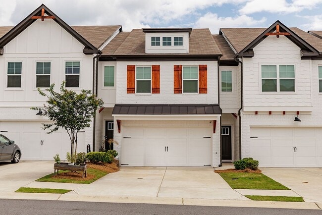 Primary Photo - LEASING SPECIAL!! Townhome Available Now i...
