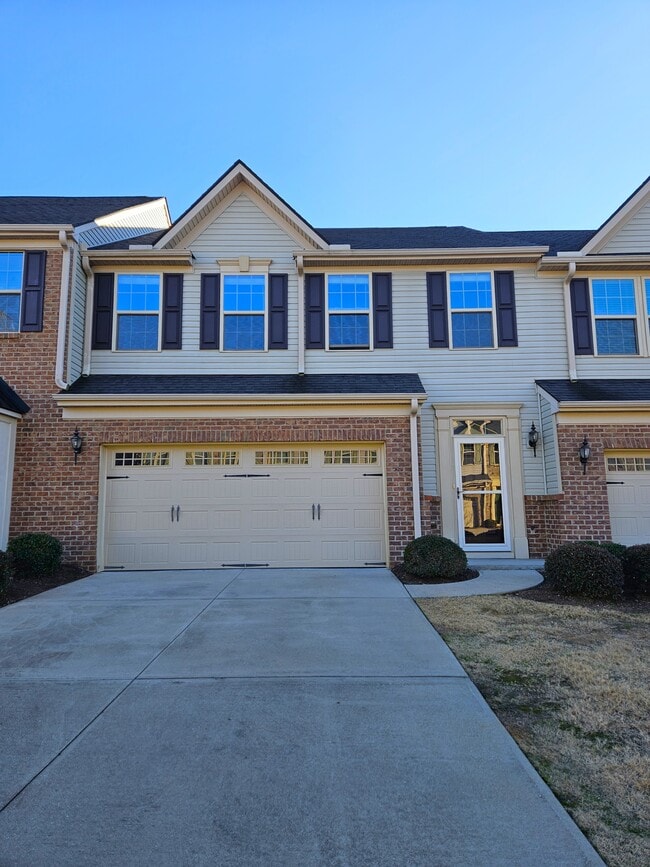 Building Photo - 136 Middleby Way