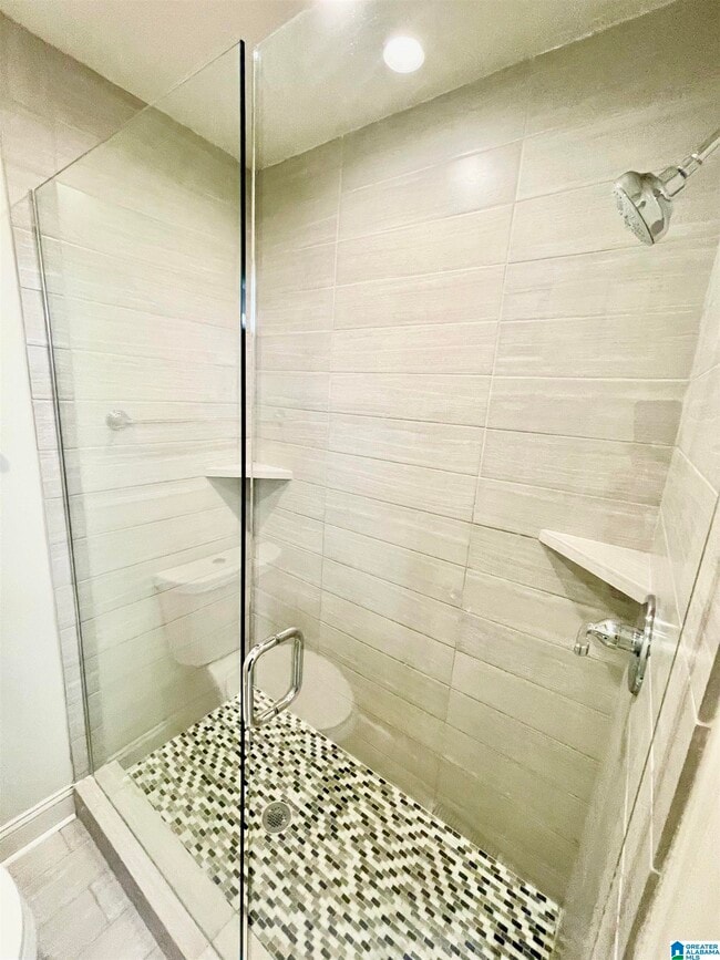 Building Photo - 608 Mountain Laurel Ct