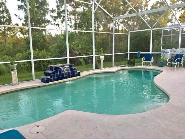 Building Photo - 1142 Lake Biscayne Way