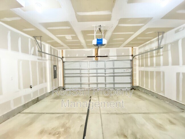 Building Photo - 1413 Independence Blvd