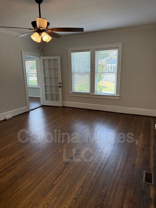 Building Photo - 112 Lavinia Ave