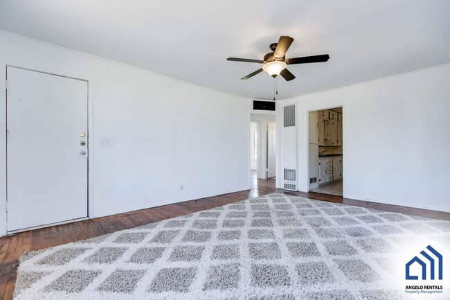 Building Photo - PAY NO SECURITY DEPOSIT! Affordable 2-bedroom, 1 bath home COMING SOON!