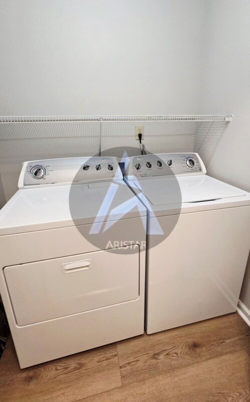 Building Photo - 103 Westland Ct