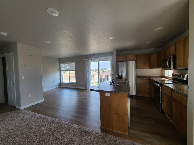 Building Photo - 6734 Faith Dr