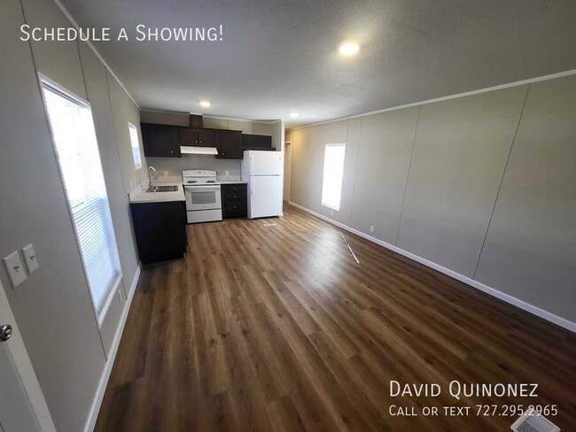 Building Photo - 266 N Blackwood Dr