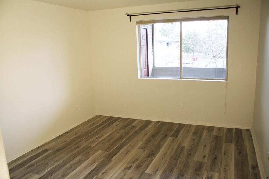 Building Photo - 740 Copper Ln