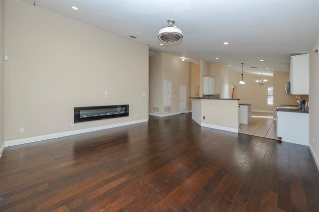 Building Photo - 1408 Millbrook Ln