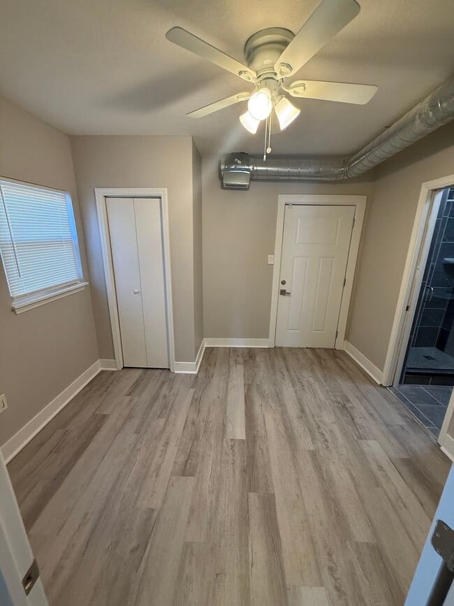 Building Photo - Beautifully Remodeled 3 Bedroom, 3 Bath Home for Rent!