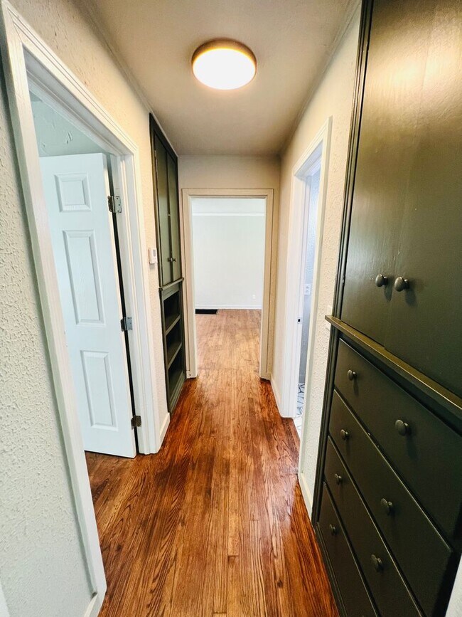 Building Photo - Charming 2BD 1BA Home in Norman, OK!!!