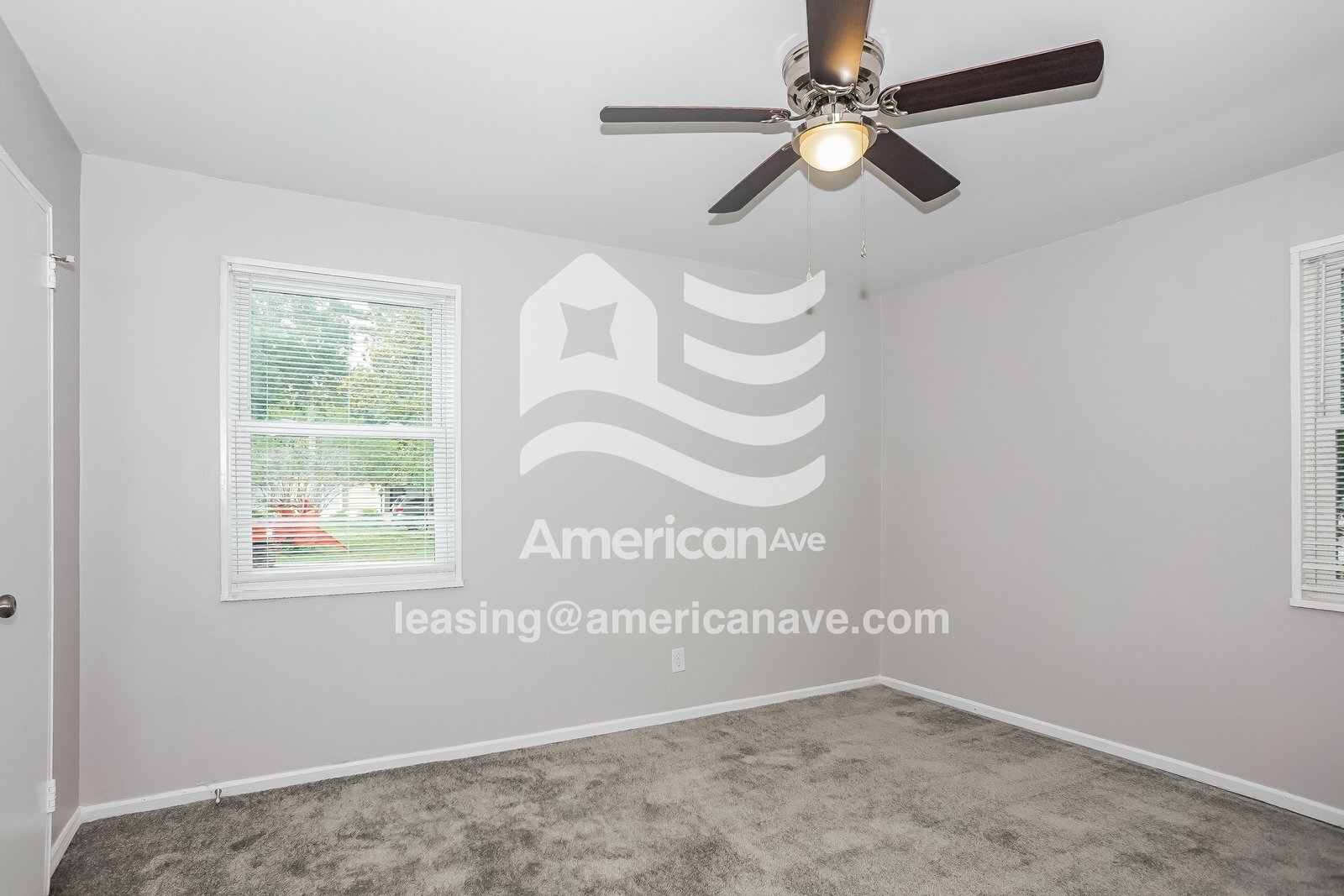 Building Photo - 715 Schroder Ave NE