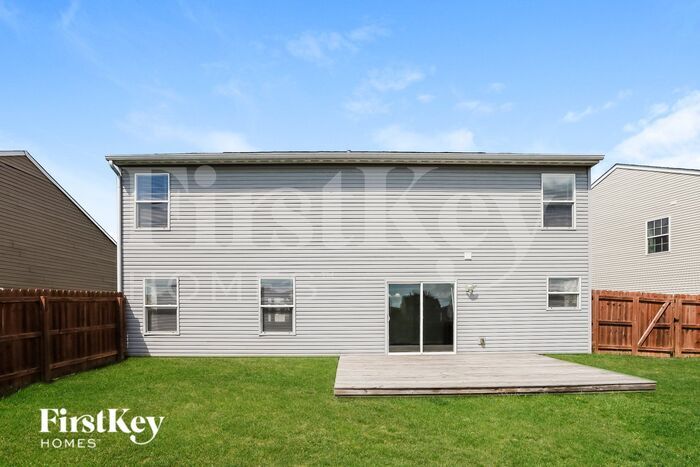 Building Photo - 7865 Danube St