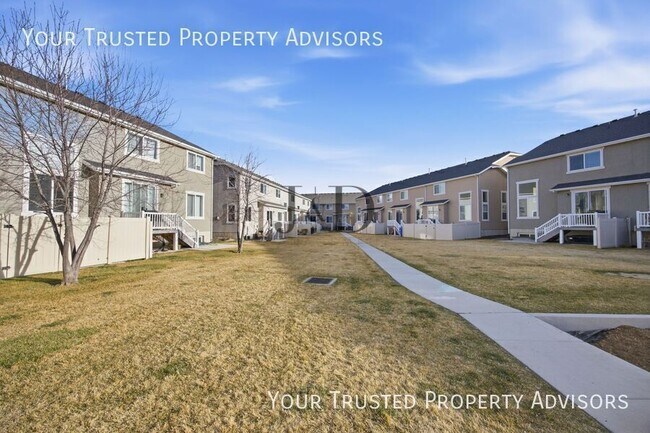 Building Photo - 960 S 2040 W