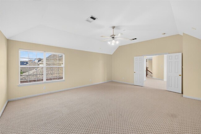 Building Photo - 8701 Mandevilla Dr