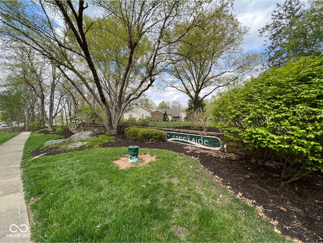 Building Photo - 1727 Creekside Ln W