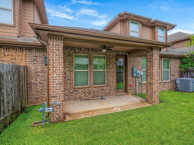 Building Photo - 24227 Peralta Glen Ln