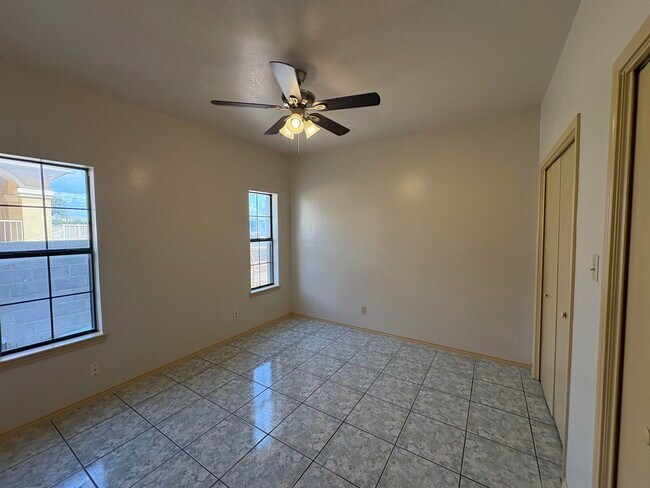Building Photo - 4419 Springfield Ave