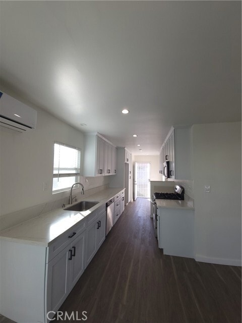 Building Photo - 13315 S Avalon Blvd