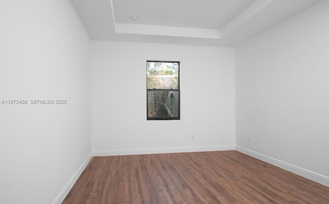 Building Photo - 8007 Vega Ct