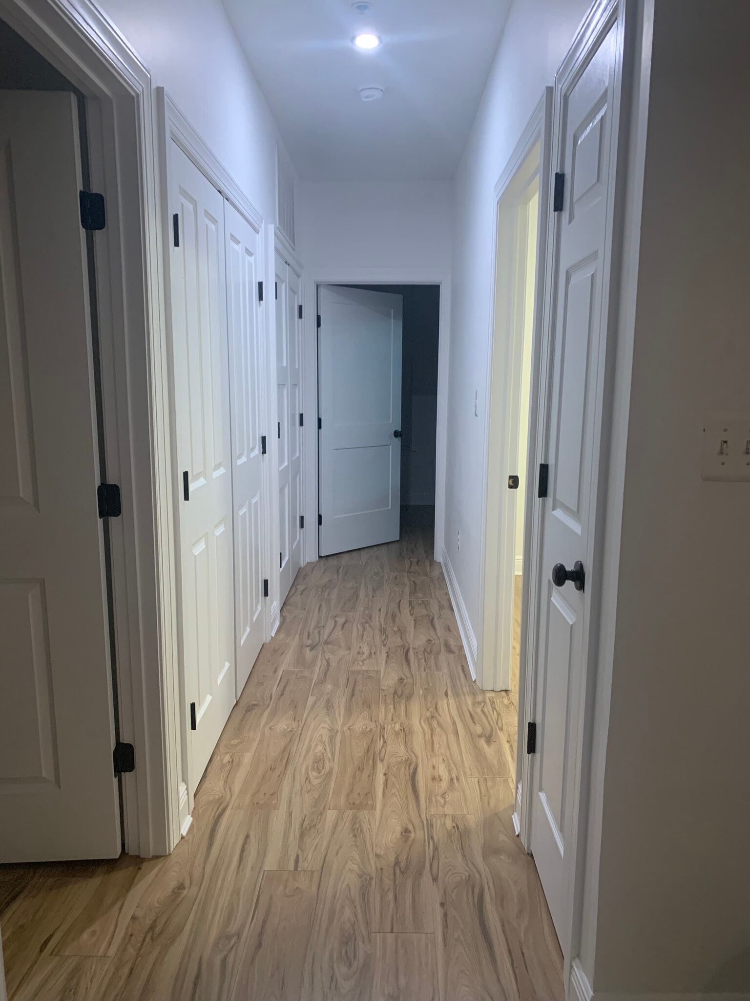 Hallway - 117 N Bond St