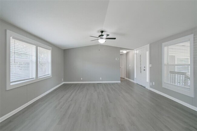 Building Photo - 22 Niederwald Dr