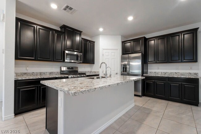 Building Photo - 7126 Calvert Cliffs St