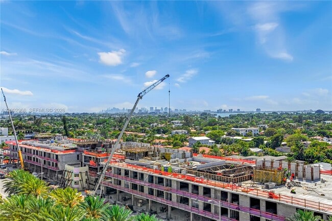 Building Photo - 9401 Collins Ave