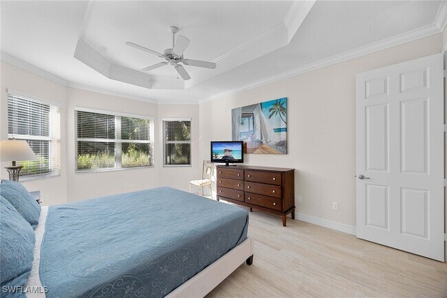 Building Photo - 6542 Marbella Dr