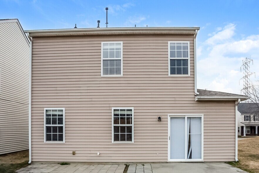 Building Photo - 4635 Abercromby St