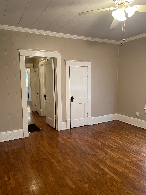 Building Photo - 609 Prospect Dr SE