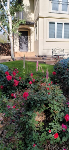 Primary Photo - 362 Monroe St