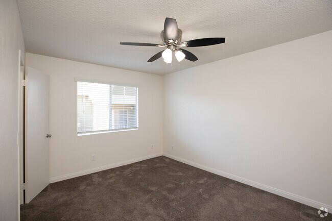 3BR, 2BA - 1,118SF - Shannonwoods Townhomes!