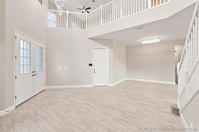 Building Photo - 5608 Macoon Wy