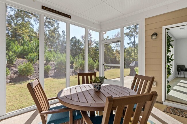 Building Photo - 1150 Rockwood Wy