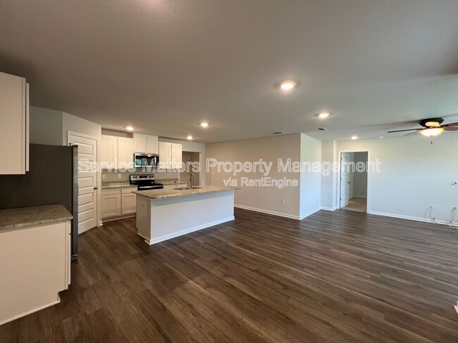 Building Photo - 5096 Gaineswood Dr