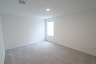 Building Photo - 26727 Feather Reed Dr