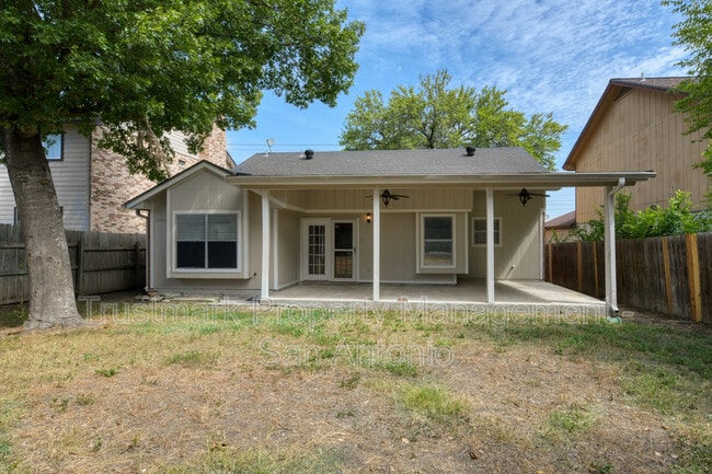 Building Photo - 514 Freiling
