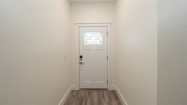 Building Photo - 6454 Freeport Dr