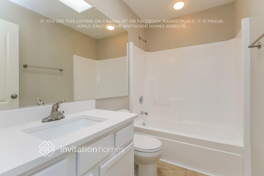 Building Photo - 7243 E Kramer St