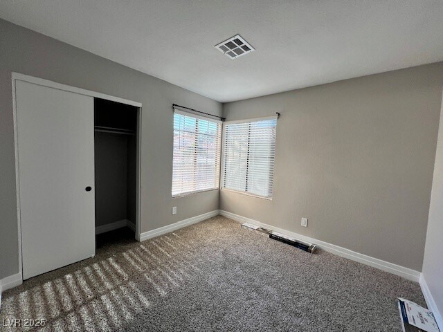 Building Photo - 2526 Wolverton Ave