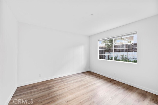 Building Photo - 211 Avenida Miramar