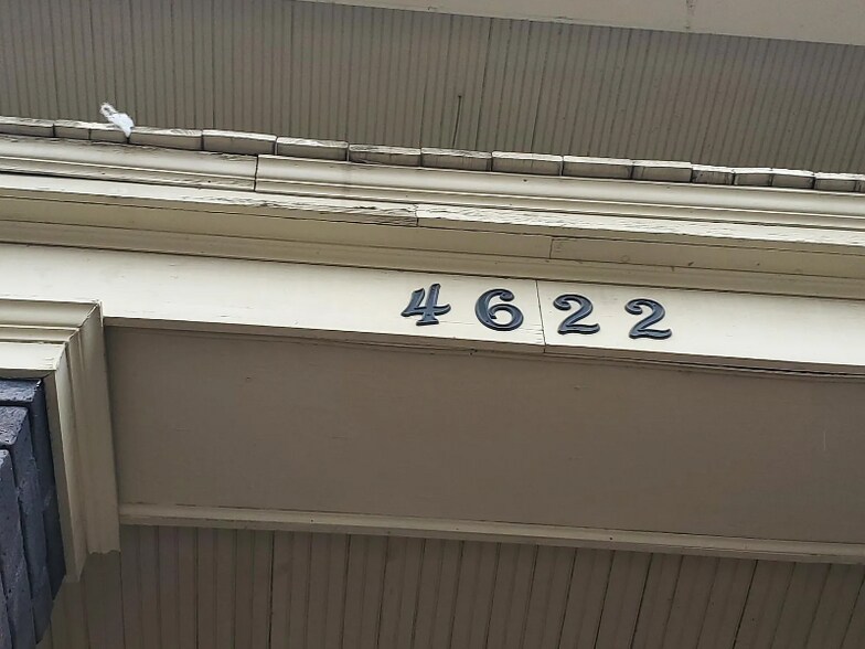 Building Photo - 4622 2nd Ave