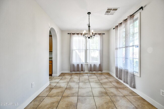 Building Photo - 839 S Adam Wy