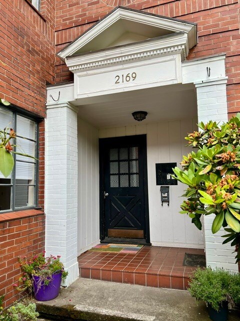 Building Photo - 2169 NW Irving St