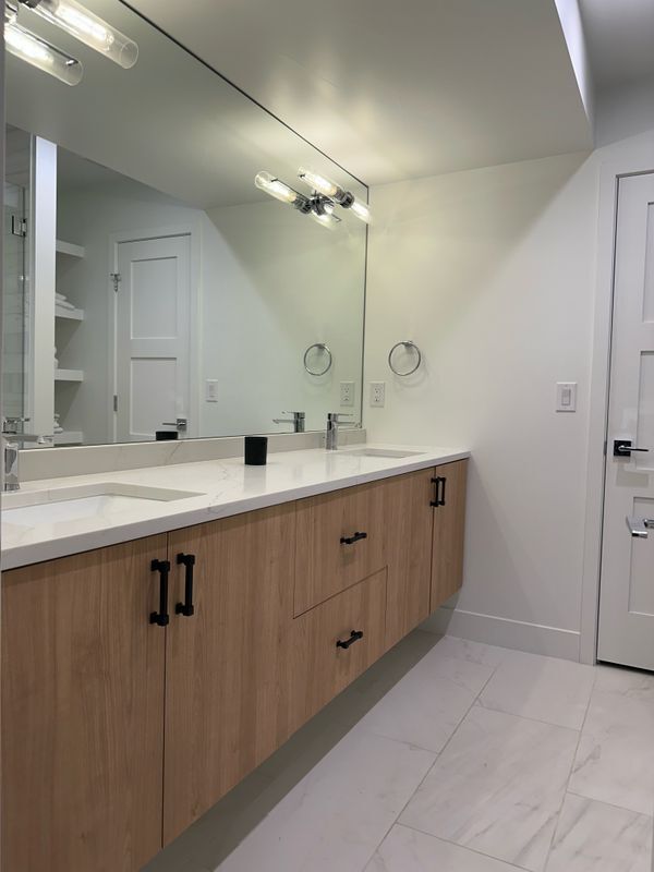 Building Photo - 1310 Zenobia St